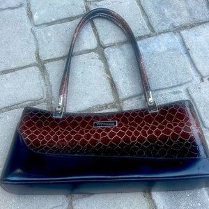 Womans Vittorio handbag